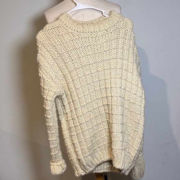 Moon River Cream chunky Knit Sweater - Picture 1 of 4